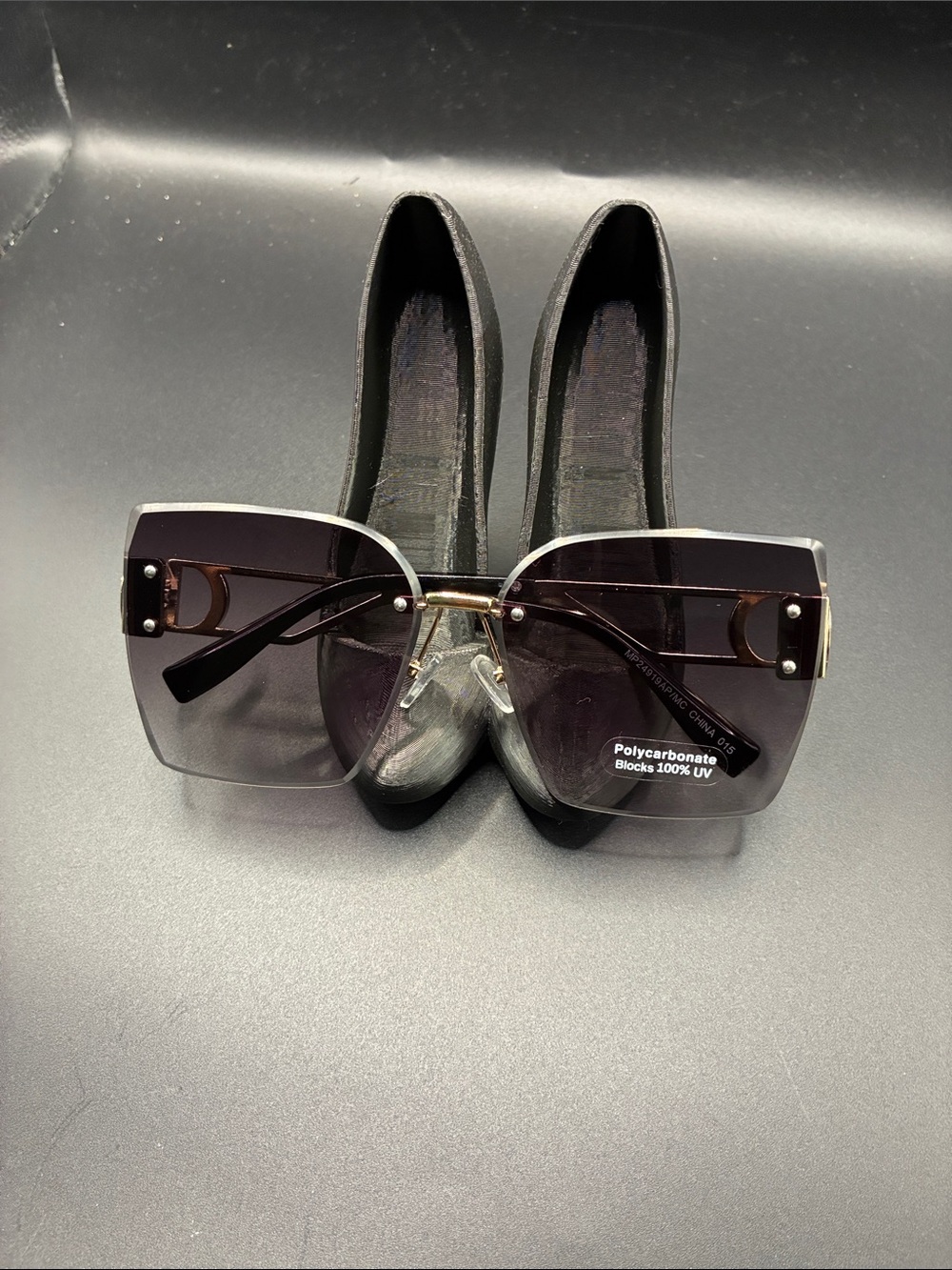 Fashion Nova Square Oversized Sunglasses - Black Gradient Lenses